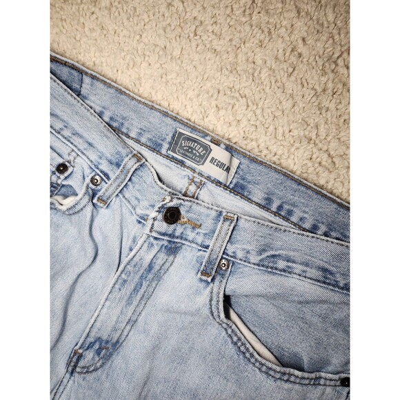 Signature by Levi Strauss & Co Men's 34x29 Relaxed Straight Fit Denim Jeans - Picture 2 of 6